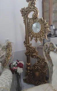 ساعت ایستاده