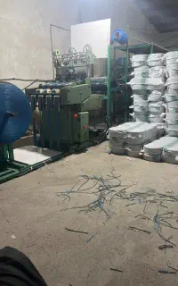 استخدام ۲الی ۳نفرنیروخانم خیاط وساده کارکن