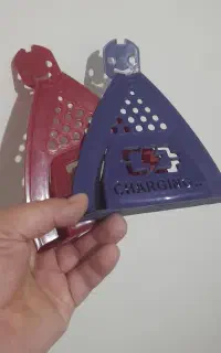 نگهدارنده گوشی در حین شارژ برقی دیواری