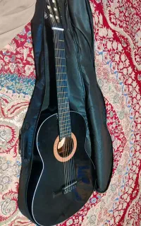 گیتار درحد نو
