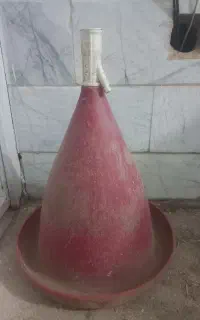 آبخوری دست دوم دانه ای ۳۰۰باتخفیف