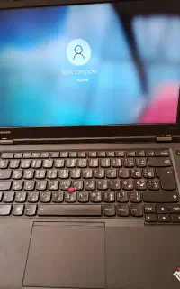 لپتاپ lenovoسالم