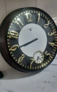 ساعت دیواری دوموتوره