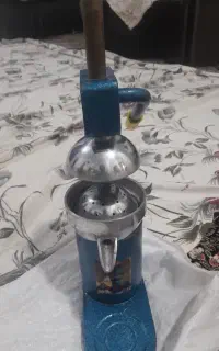 ابمیوه گیری دستی