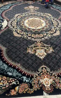 قالی ۱۲ متری در حد نو
