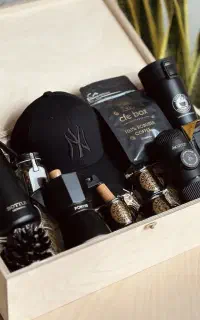 پک کادویی شیک cfebox