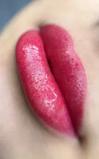 خدمات تخصصی ارایش دائم صورت