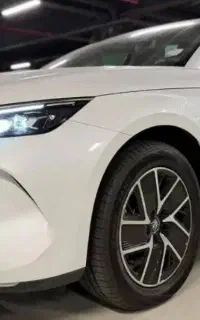 BYD چین L