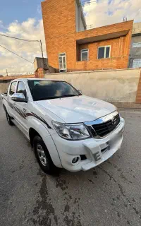 هایلوکس 2012