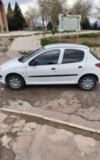 206 تیپ دو مدل 97 کارکرد 98 هزار