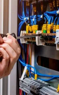 برقکار،برقکاری ساختمان،آیفون،سرویس کولر آبی