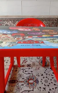 میز و صندلی بچگانه