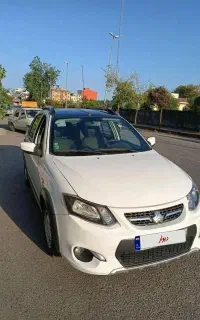 کوییک سفید مشکی بی رنگ شاسی پلمپ موتور سالم