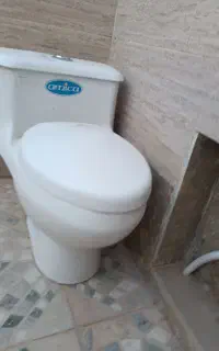 توالت دستشویی فرنگی