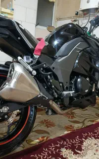 z1000 1402