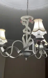 لوستر سه شعله سفید گلدار