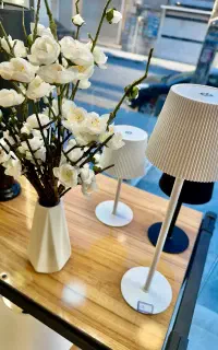 آباژور رومیزی