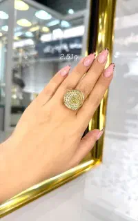 انگشتر طرح بشقاب پرنده نمادار وزن مناسب