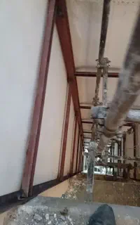 نصب درب و ریل و آهنکشی آسانسور