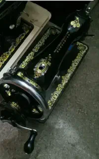 چرخ خیاطی شیر نشان
