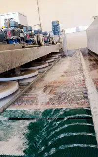 قالیشویی آذران نهایت پاکیزگی کل مناطق تبریز