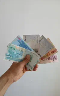 حرفه یاد بگیر و پیشمون مشغول به کار شو