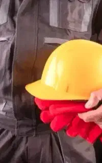استخدام اپراتور پرس  در کارخانه قطعات خودرو