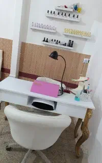 فروش لوازم آرایشگاه و کاشت ناخن
