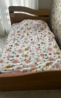 تخت یک نفره با عرض ۱۲۰
