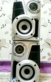اسپیکر بلوتوثی قدرتمند و خوش صدا