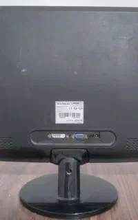 مانیتور سوخته ۱۹ اینچ.