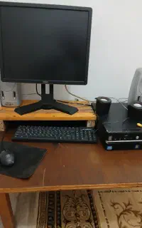 کیس و مانیتور