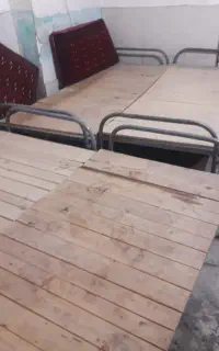 تخت سربازی