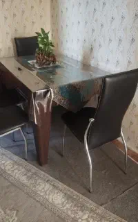 میز ناهار خوری