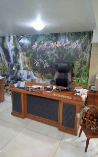استخدام منشی خانم در دفتر شرکت