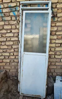 درب حمام توالت سرویس بهداشتی