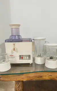 آبمیوه گیری ، خردکن و آسیاب چهار کا