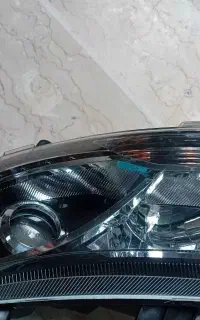 چراغ جلوی دنا سمت راننده