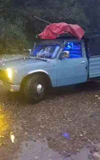 نیسان مدل۶۵ تمیز درحد