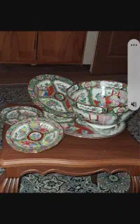 ظروف گل مرغی