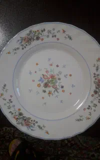 سه دست بشقاب میوه خوری فرانسه