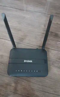 مودم ADSL دی لینک ۴ پورت