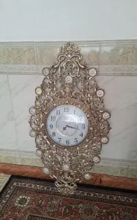 ساعت دیواری سالم