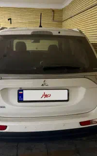 فروش اوتلندر ۲۰۱۵ کارکرد ۱۱۳۰۰۰ کیلومتر هفت نفره