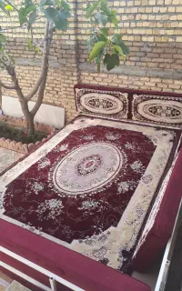 تخت فلزی با صفحه چوبی