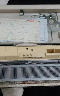 ماشین بافتنی ۸۶۸ برادر کش بافت و....