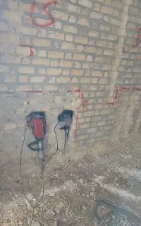 کندن جای اب برق گاز وچاه غیره..
