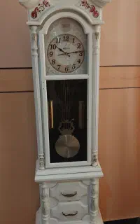 ساعت ایستاده