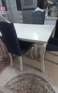 میز عذاخوری ۴ نفره