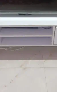 میز تلویزیون درحد نو
